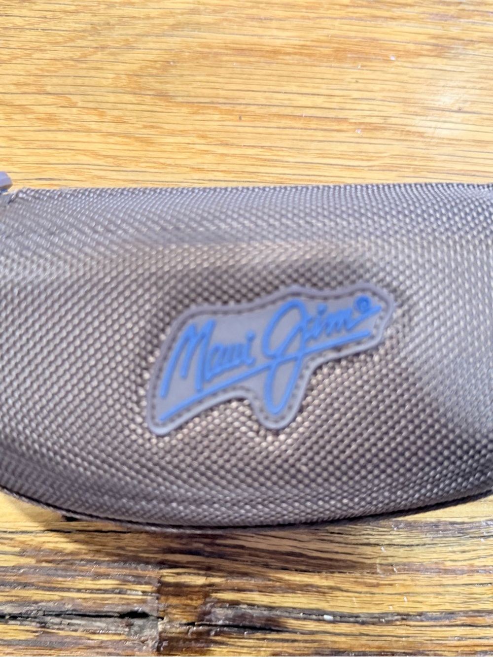 Maui Jim Brown Men's Toiletry / Sunglass Travel Case with Blue Logo